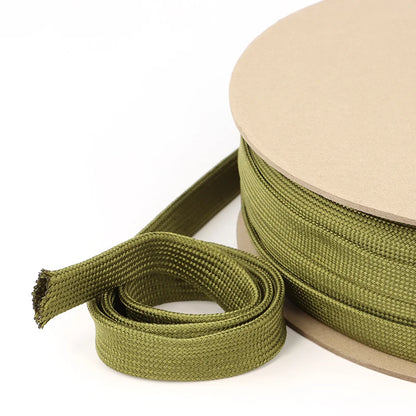 2/5 m armeegrüne Kabelhülse, 2,5 mm-60 mm, hochdichtes Polyamid, isolierter Drahtschutz, erweiterbare Hülle, eng geflochtenes Nylon