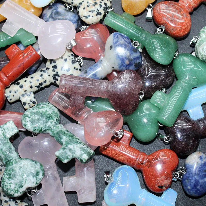5PCS Naturstein Liebe Herz Schlüsselanhänger Anhänger Kristall Energie Stein Amethyst Rosenquarz Anhänger für DIY Damen Dekoratives Geschenk
