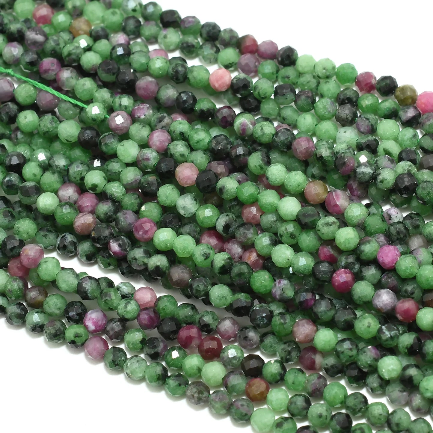 Natürliche Rubin-Zoisit-facettierte runde Perlen 2 mm, 3 mm, 4 mm