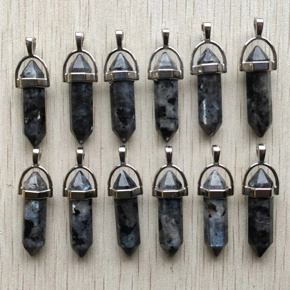 Schneller Versand Naturstein Quarz Aventurin Lapis Kristall sechseckige Säule Anhänger für Schmuck Zubehör 12 Stück Großhandel