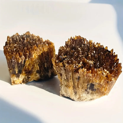 Natürliche gelbe Bernstein-Calcit-Rohstein-Kristalle, Cluster, rauer Rrock, Mineralproben, Heilkristall, Edelstein-Sammlung, Geschenk