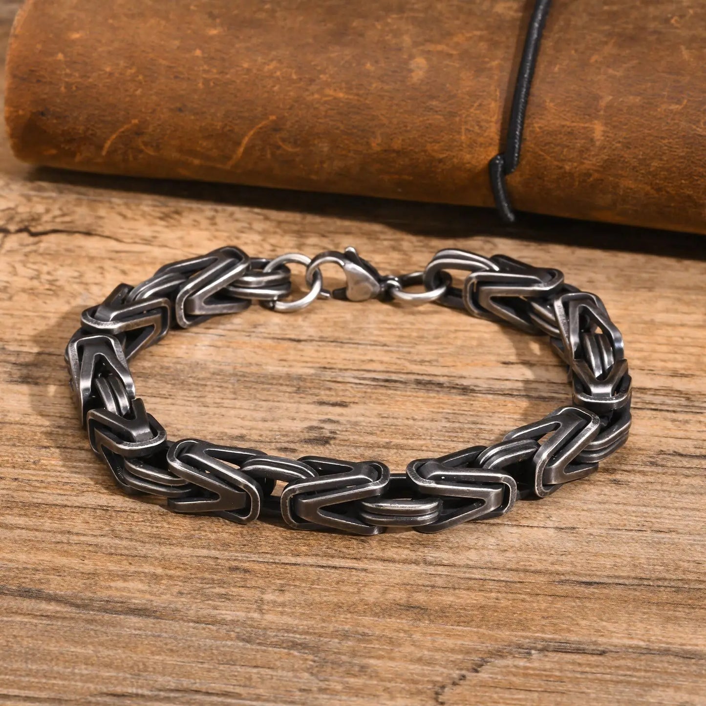 Klobige byzantinische Kettenarmbänder für Männer und Jungen, V-förmiges Edelstahl-Kettenglied-Armband, Vintage-Schmuck, Accessoires, Herrengeschenke