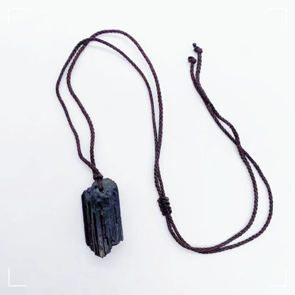 Natürliche Kristall schwarz Turmalin Stein Anhänger Halskette Mode Persönlichkeit Schmuck Heilung rohen Edelstein unregelmäßige Form Geschenk