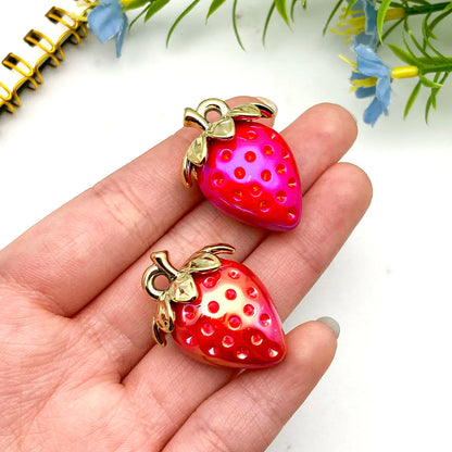 4/8 Stück saftige 3D-Erdbeer-Charms – Erstellen Sie bezaubernden DIY-Schmuck! (Perfekt für Sommeraccessoires und Geschenke)