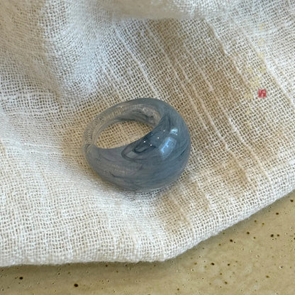 Persönlichkeit Retro Bernstein Farbe Acryl Harz Unregelmäßige Geometrie Kreis Ring für Frauen Finger Mode Schmuck Zubehör Geschenke