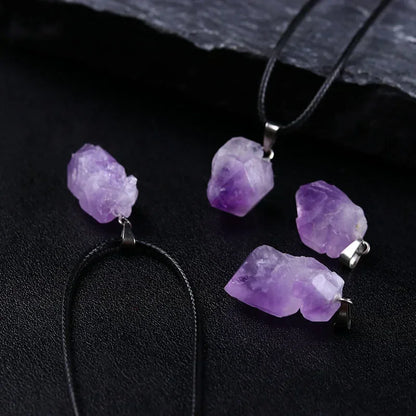 1PC Natürlicher Kristall Rohstein Amethyst Anhänger Energie Heilung Edelstein Amethyst Halskette Charms Chakra Halo Schmuck für Frauen