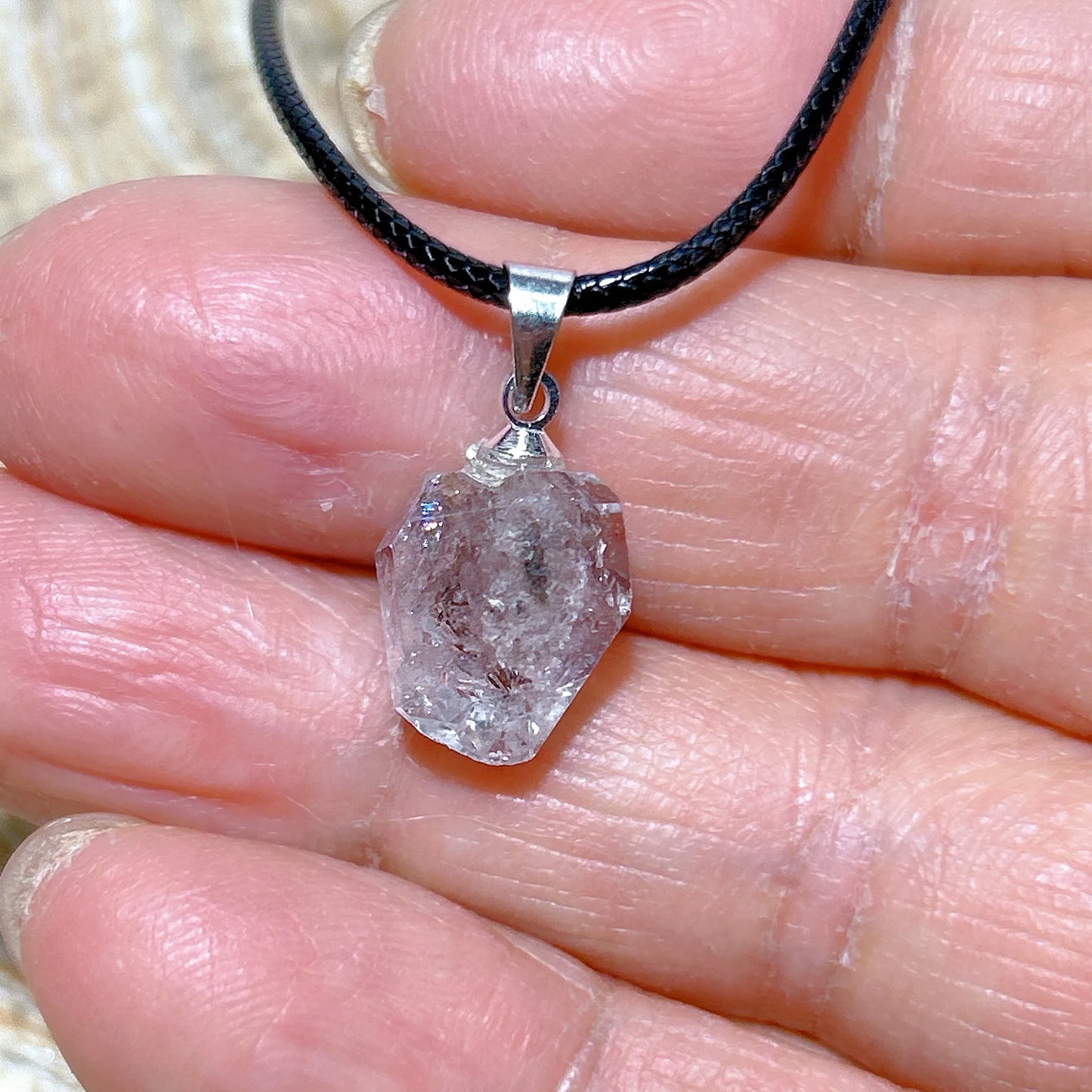 Natürlicher Kristall Herkimer Diamant Zubehör Hängestein Edelsteine Mineral Energie Reiki Heimdekorationen Geschenk Erzkristalle