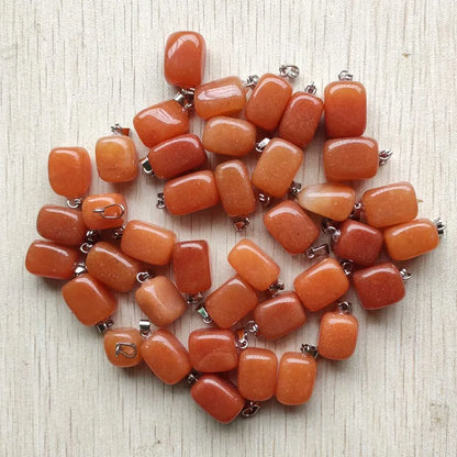 Großhandel 50 teile/los 2025 heißer verkauf trendy Verschiedene Naturstein Gemischt Unregelmäßige form anhänger charms schmuck