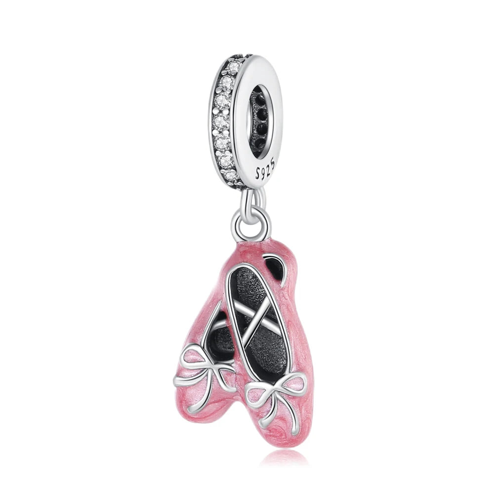 Klassische rote High Heels und goldene Turnschuhe aus 925er-Sterlingsilber, Fußball-Trophäe, baumelnder Charm, passend für Armbänder, Boutique-Schuhserie, Geschenke