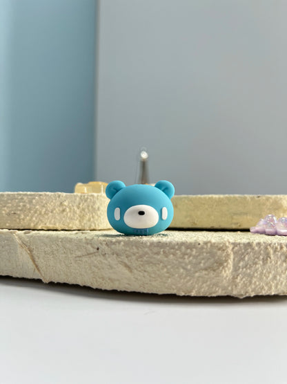 Kawaii Bloody Bear Datenkabelschutz, niedliche Cartoon-Tier-Ladekabelabdeckung, stoßfest und langlebig, einzigartiges Zubehör für Telefon