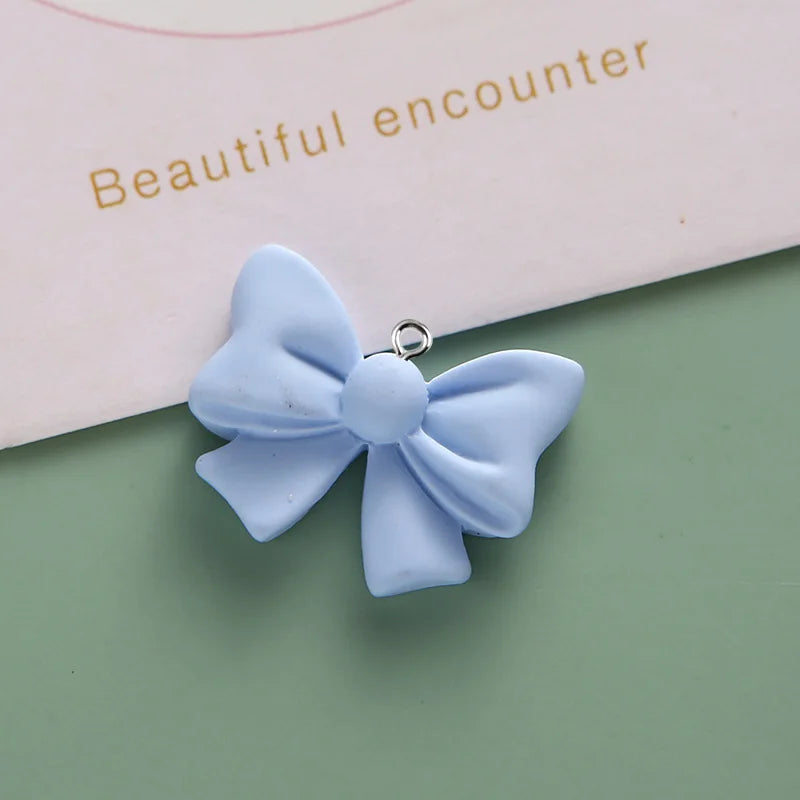 10 Stück süße Schleife Harz Anhänger Macaron Schmetterling Knoten Charms für Schmuckherstellung Zubehör DIY Ohrringe Halskette Schlüsselanhänger
