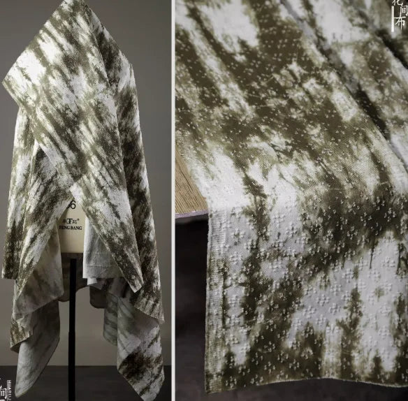 Denim-Jacquard-Stoff Blau Batik-Gefärbt mit Häkelblumen für DIY-Näharbeiten Baumwollmaterial Kreative Jacke Rock Kleidung Designer-Stoff