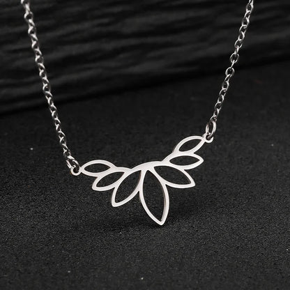 Choker Necklaces Vintage Flower Necklaces Stainless Steel Necklaces Pendant Chain Necklace For Women Jewelry Gifts
