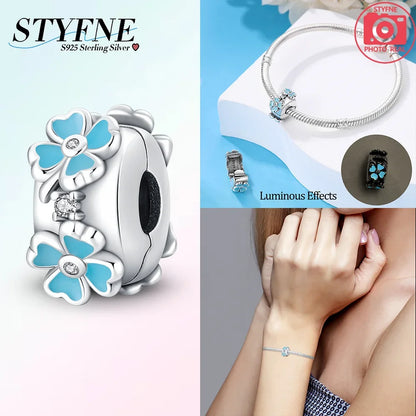 925er Silber eingelegte Zirkoniumblumen, vierblättriges Kleeblatt, Federn, Liebesbox-Clip, Charms, Abstandsperlen, passend für Armbänder, DIY-Schmuckmarkierung