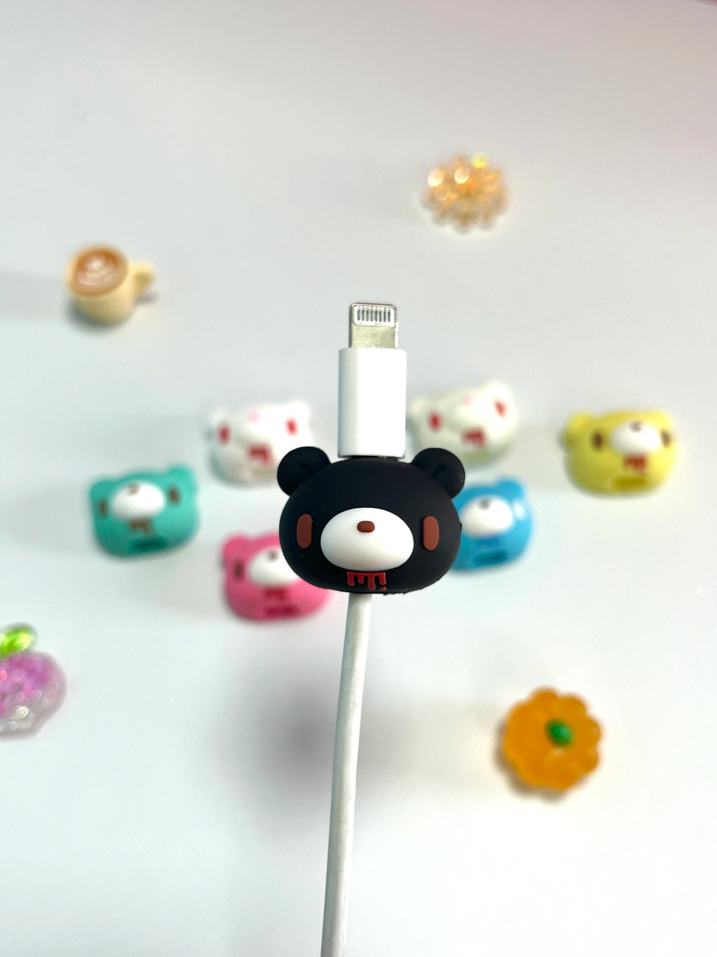 Leuchtender Kawaii Bär Datenkabelschutz Anti-Bruch Cartoon Ladekabelschutz für iPhone Android