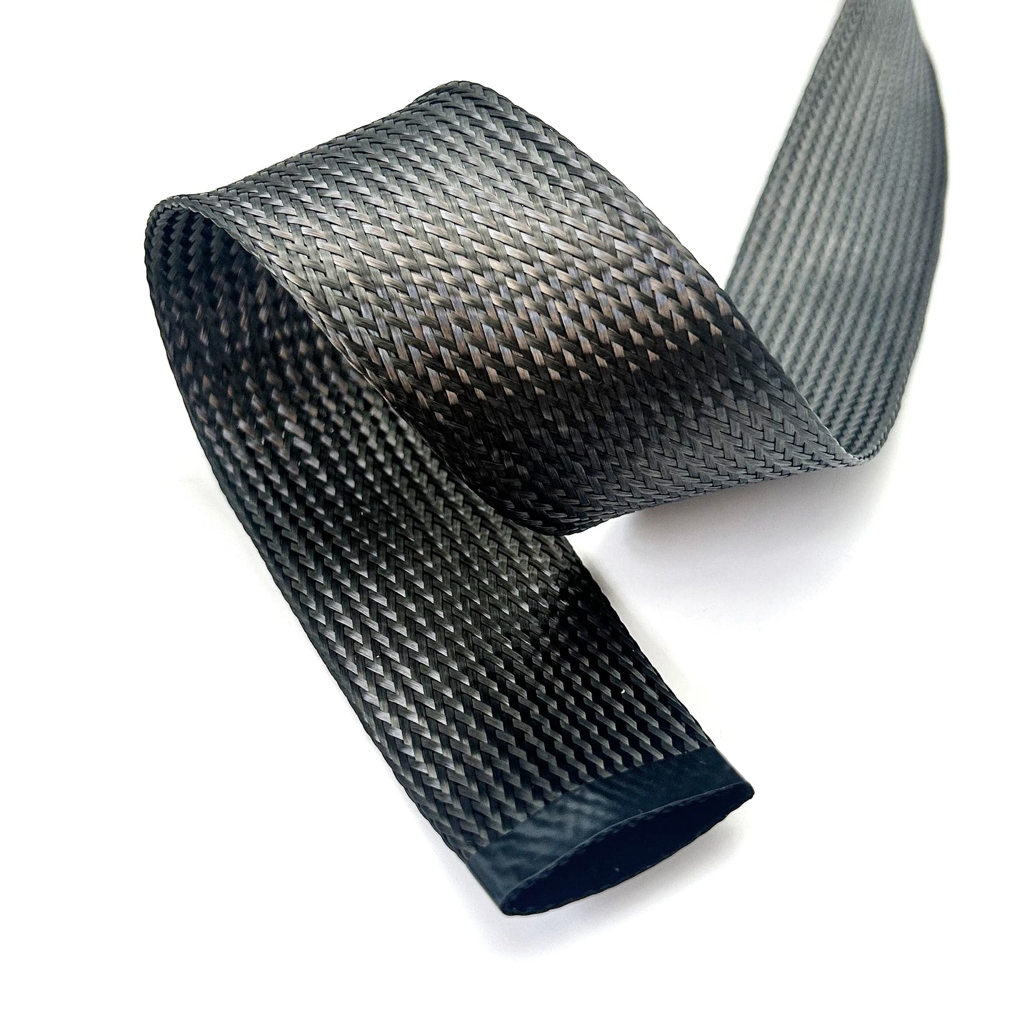 ID 4mm~80mm flammhemmende, hochtemperaturbeständige schwarze Kohlefaser-Geflecht-Netzwerkschläuche zur Draht- und Kabelschutzummantelung