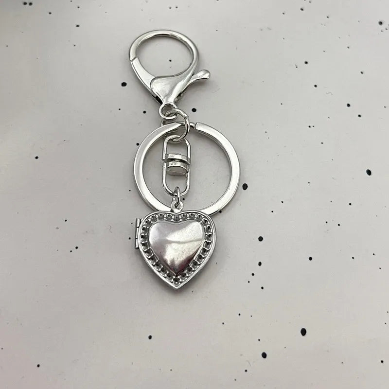 Fotorahmen Herz Medaillon Schlüsselanhänger y2k Handgefertigte herzförmige kleine Box Märchen Schlüsselanhänger Geschenk für Sie