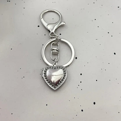 Fotorahmen Herz Medaillon Schlüsselanhänger y2k Handgefertigte herzförmige kleine Box Märchen Schlüsselanhänger Geschenk für Sie