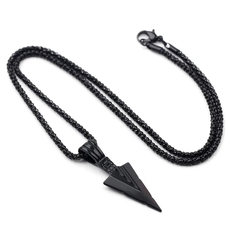 2022 silber Farbe Retro Persönlichkeit Schwarz Dreieck Pfeilspitze Halskette Anhänger Nische Stil Punk Schmuck Party Geschenk Für Männer Und Wo