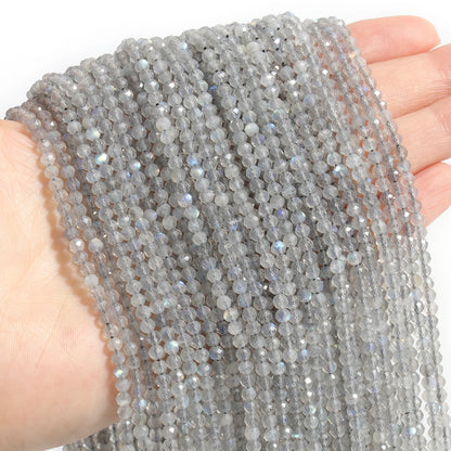 2 3 4mm 15" natürliche afrikanische Smaragdperle kleine facettierte Steine runde lose Steinperlen für DIY Armband Halskette Schmuckherstellung