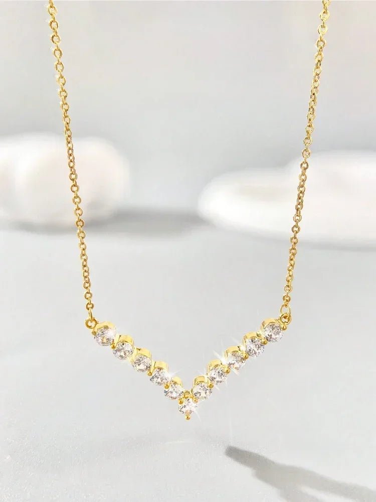 Schlichte, klassische, wunderschöne Zirkon-Schlüsselbeinkette aus 925er-Sterlingsilber mit V-förmigem Zirkon für Damen, Jahrestag, Party, hochwertiger edler Schmuck