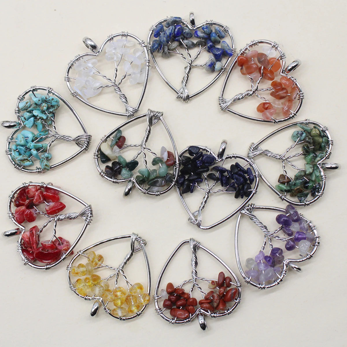 7 Chakra Naturstein Baum des Lebens Anhänger Halskette handgemachte Herz Quarz Kristall Anhänger DIY Zubehör 10 Stücke Großhandel