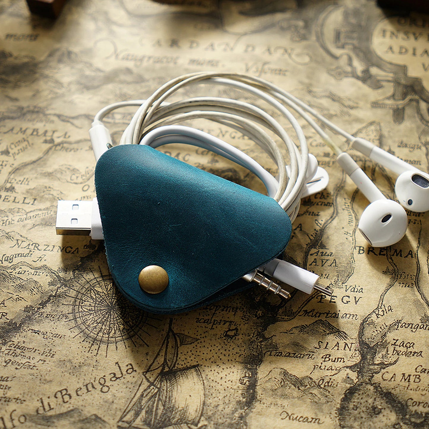 5 Stück Kabelhalter aus echtem Leder, Kabel-Organizer-Clips, Kabelbänder, Kopfhörerkabel, USB-Ladegerät-Halter für den Schreibtisch, ordentlicher Organizer
