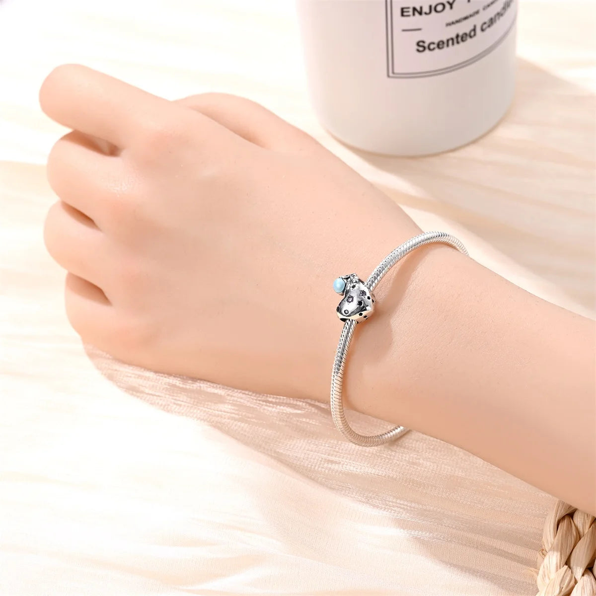 Heißer Verkauf 925er Sterlingsilber Raumschiff-Perlen und Kosmonauten-Anhänger, passend für exquisite Armbänder, schöne Schmuck-Accessoires, Geschenke